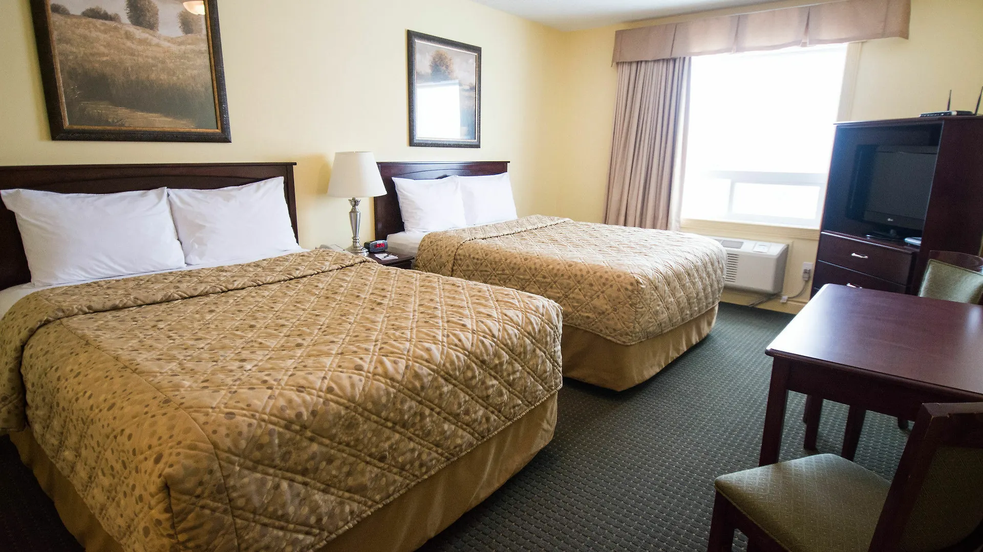 Nova Inn Acheson location